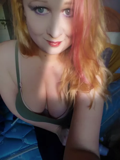 I like it when you look...😈😊💋 by kavina_black