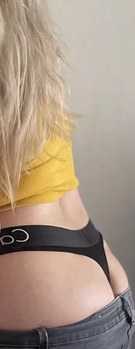 I like it when you pull my hair while... by russiandoll_28