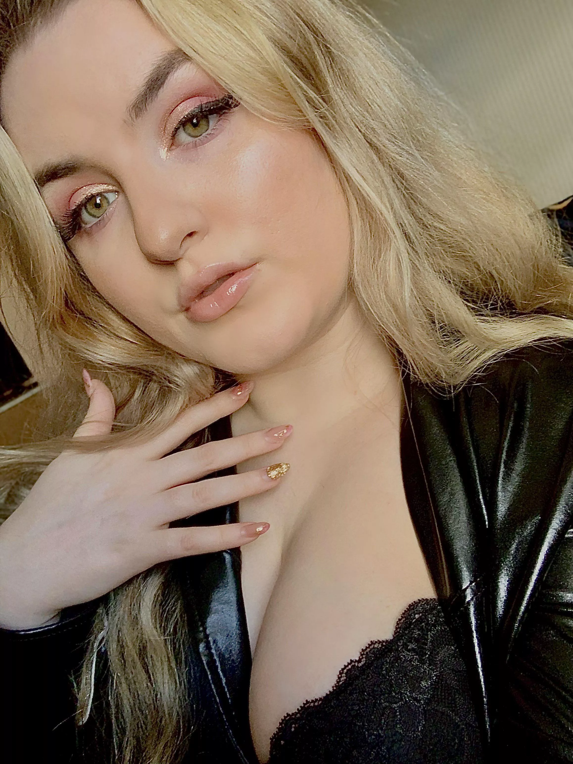 I like it when you’re flustered, shy and intimidated. It makes me giggle. [domme] [oc] posted by polkadotrourke