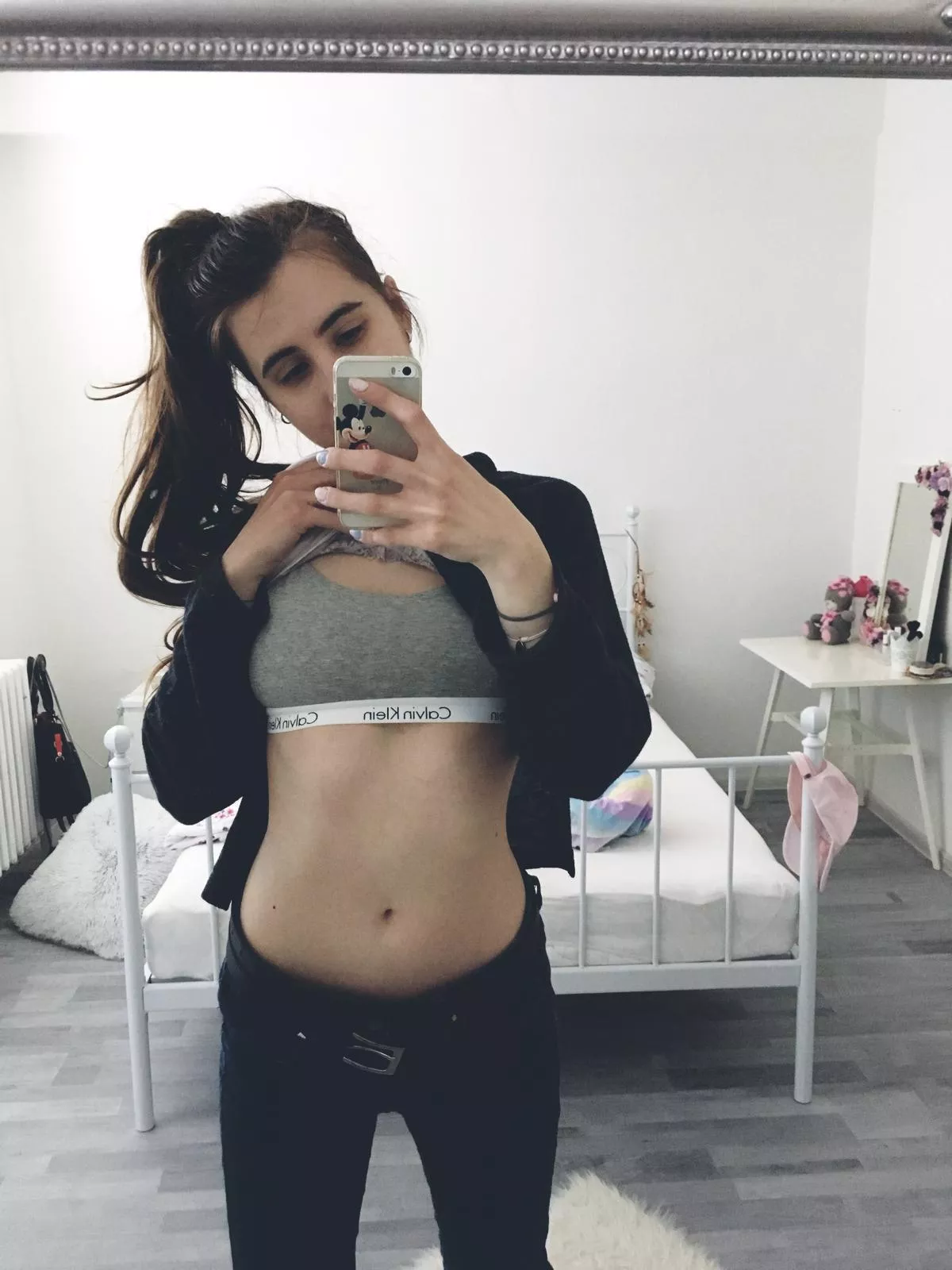 I like morning belly😊😁🙃 posted by 29vero