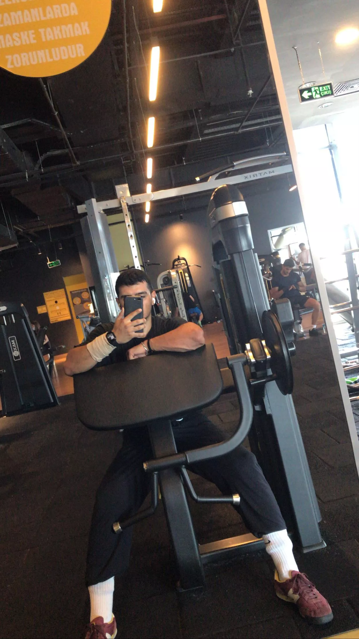 i like my forearms. posted by tacturk