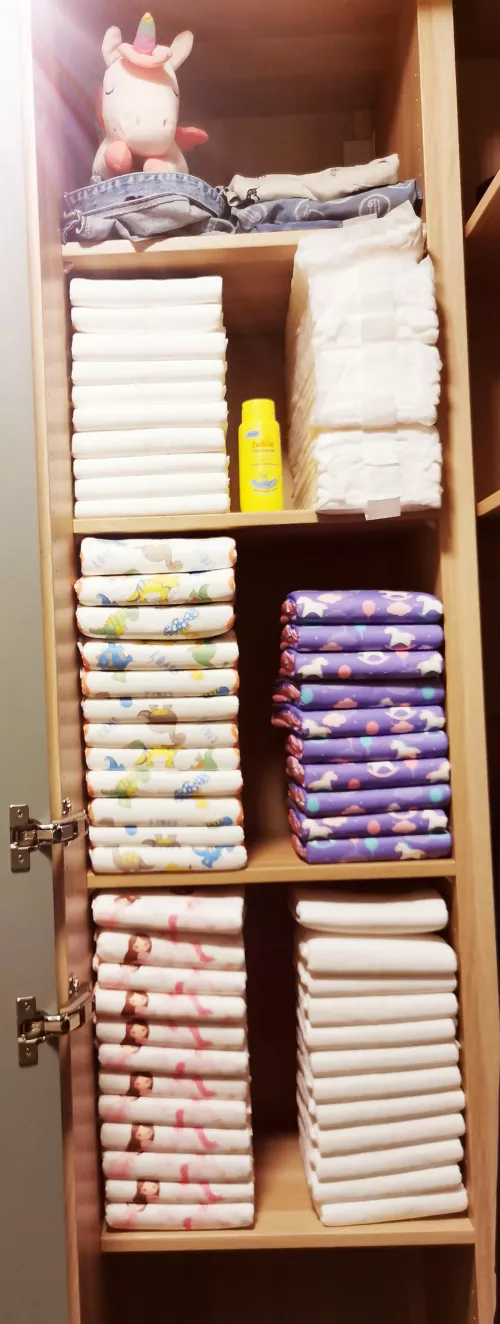 I like my new stash 😇🦄 by Sissy_Suzanne