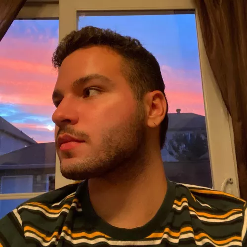 I like my side profile here :) by buffyboyblues