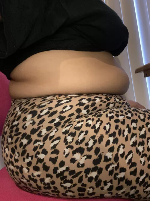 I like my side view after I eat ❤️🥰 by XChubbyBratX