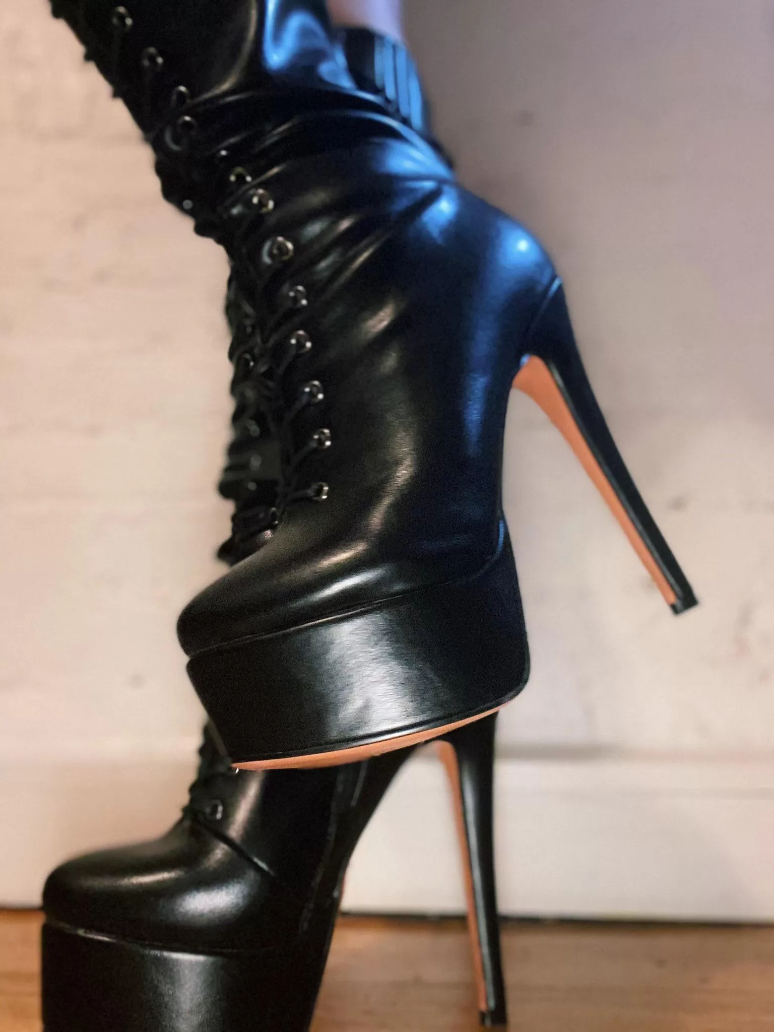 I like subs who like boots. posted by Late-Tie-9821