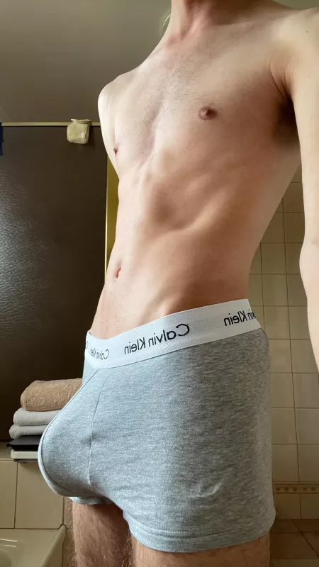 I like taking bulge pics 🥵 by mattyzeb