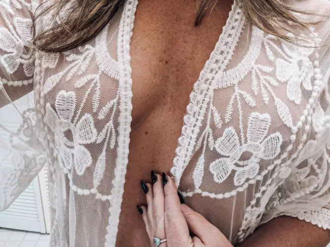 I like the way they look in white... by grneyetenn