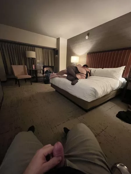 I like to put on a show for hubby (f42) by anonCouple775