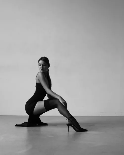 I like to see body as art…. 😈🙈 by Lublulife