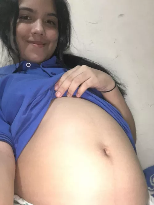 I like to stay with my belly like this, after eating a lot of junk food, I'm looking for more challenges😈 Kik gamezmichelle04 by michelle-04