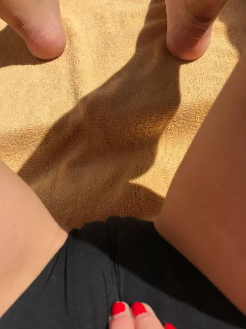 I like when strangers look on my bottom bikini at the beach by kittyscallion