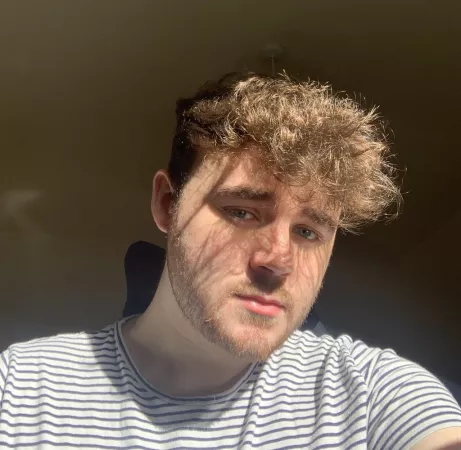 i liked the way the sun hit my face here by Jaberun