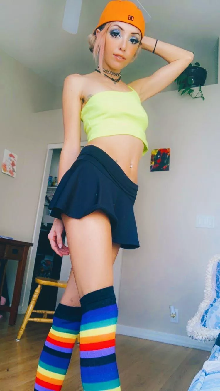 I love a cute colorful outfit 🧡 posted by Zoe_Riot