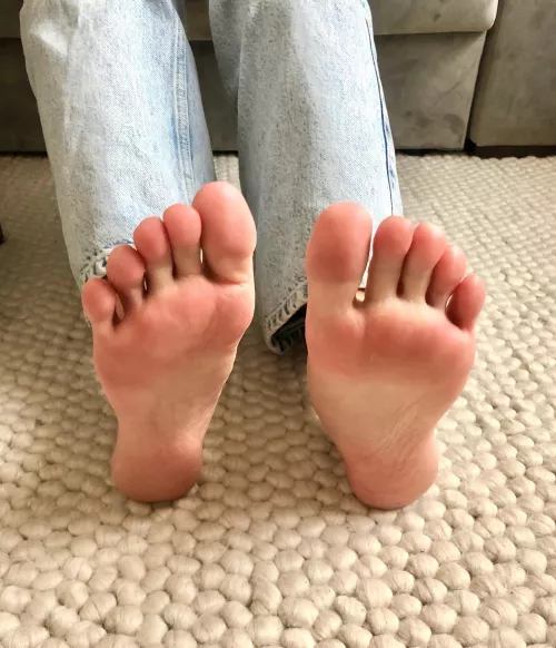 I love being barefoot 🙈 by swedishf33ts