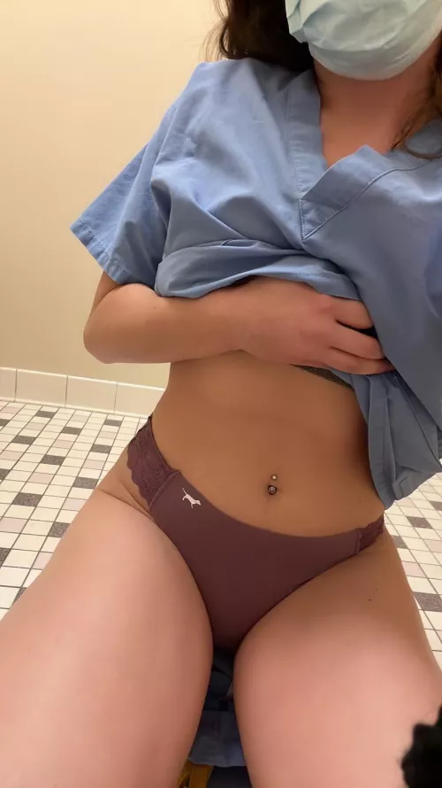 I love being naughty when I shouldn’t 😍 by Noellejustine