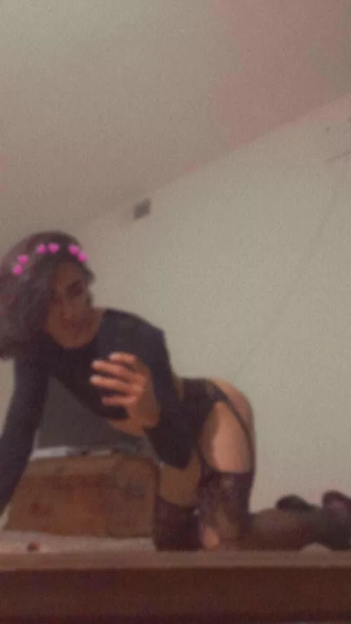 I love big hands on me. by LustfullyInfamous