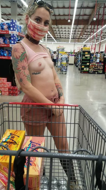 ♡ I love bubbles and flashing my boobs. They go great together. by _leftover__glitter