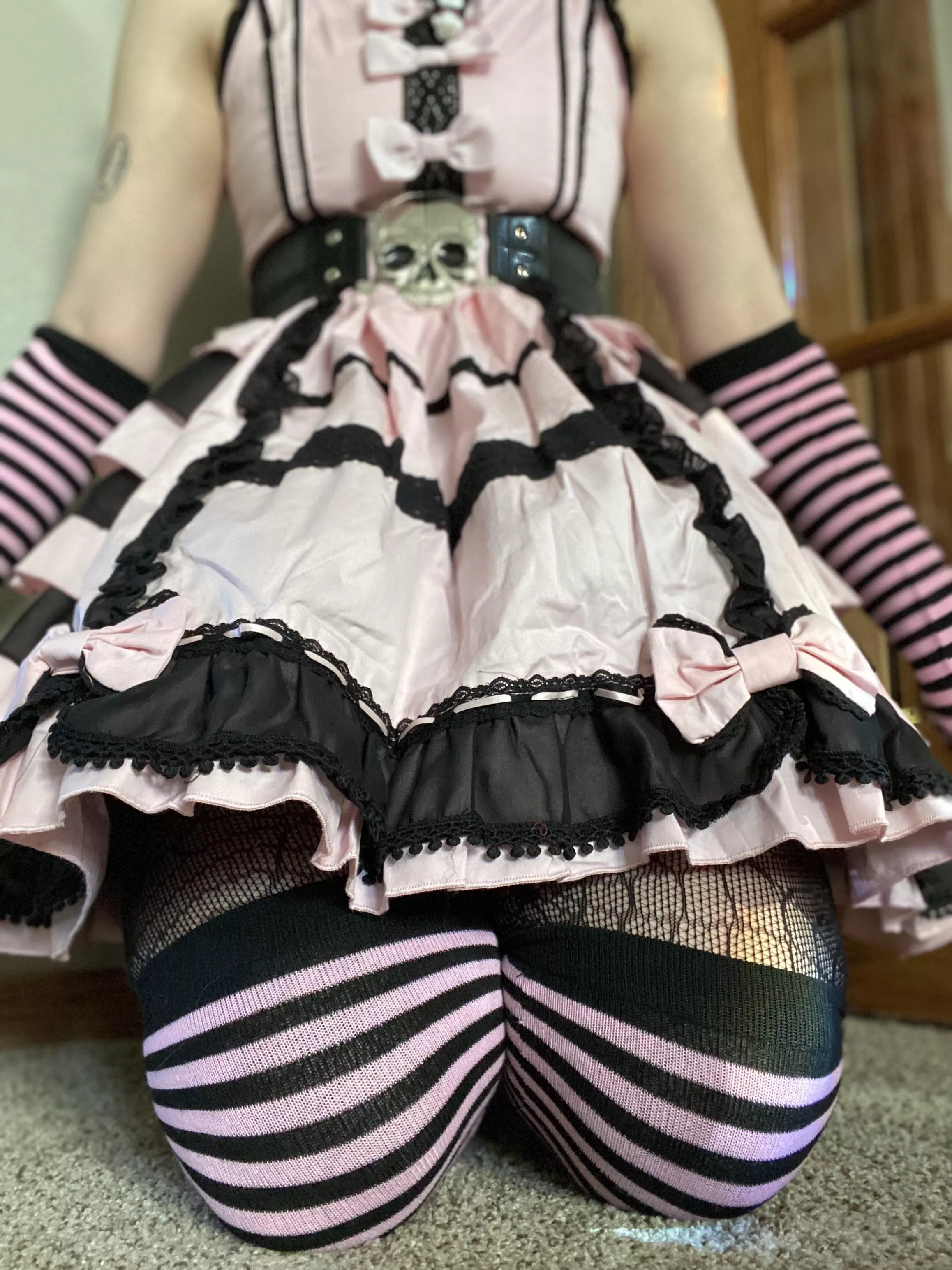 I love dressing up and eating snackies posted by CandycornBB