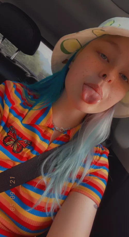 I love dressing up cute to go out wif Daddy! by candyvix3n_