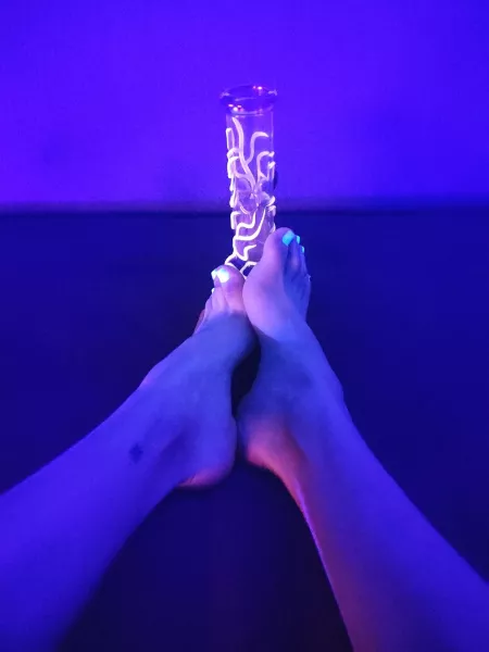 I love everything that glows uwu by mentai42o