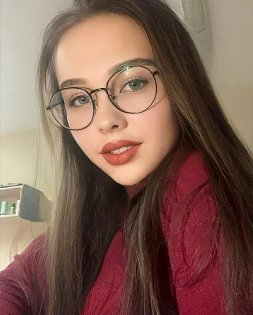 I love glasses, but I rarely use them ;( by Alinka_bae