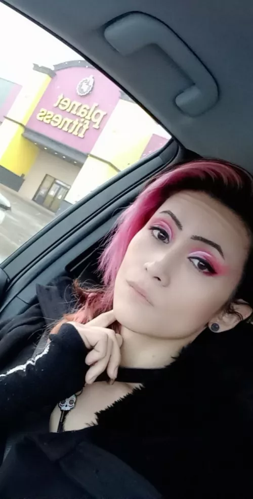 I love going to the gym in goth outfits 😂🤣💗 by Valentine_T-girl