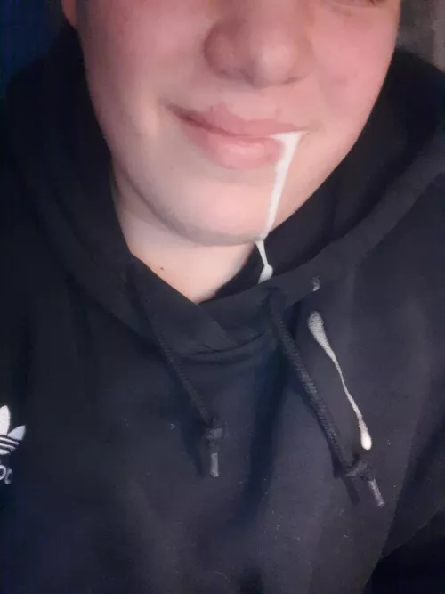 I love guys cum soo much it tastes soo good by Mrbigpanda123