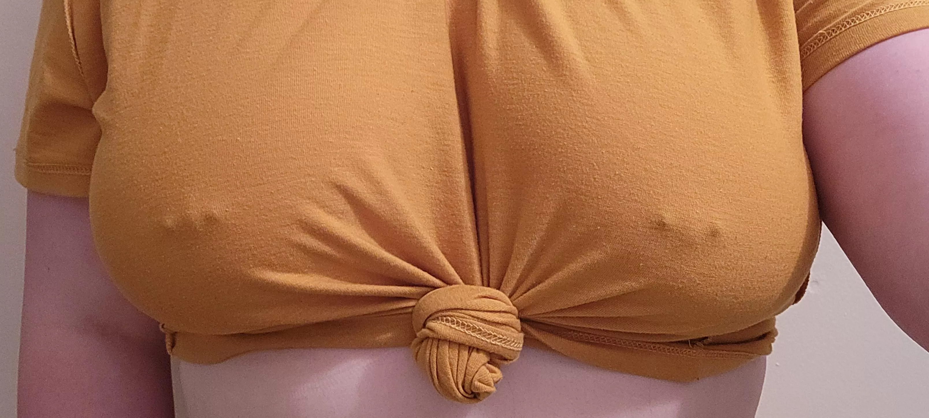 i love how clearly you can see my nipples and piercings 😍 [f24] posted by flowerybi