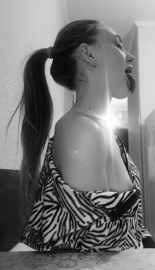 I love it when a guy cums on my face 😈😈 Free month for new subscribers 💋💋 by tenorspelke