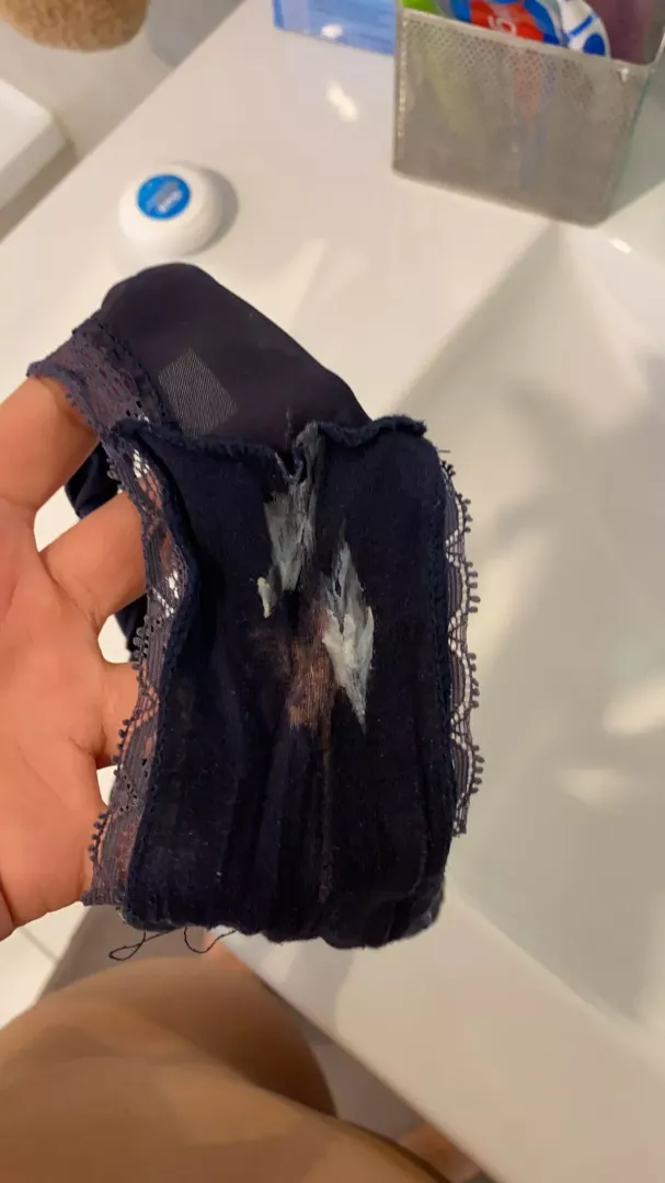 I love it when wifey sends me pics like these posted by lemon-twist