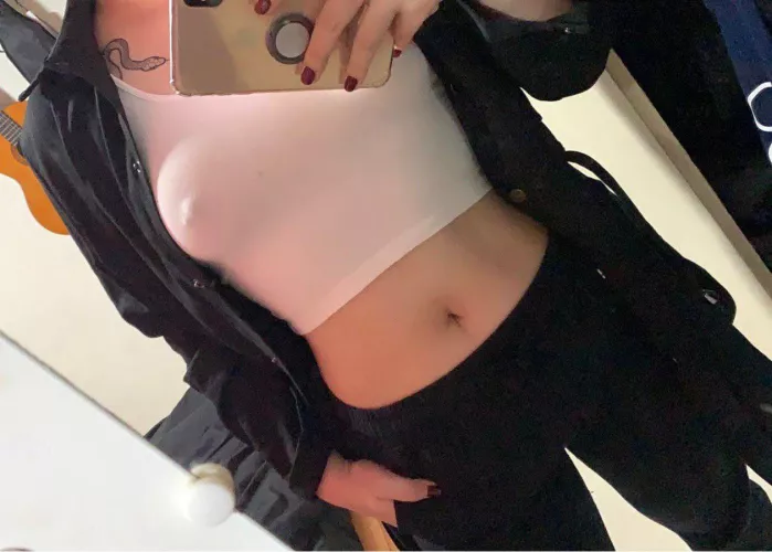 i love knowing all my colleagues can see my nipples by OpheliaxFranklin