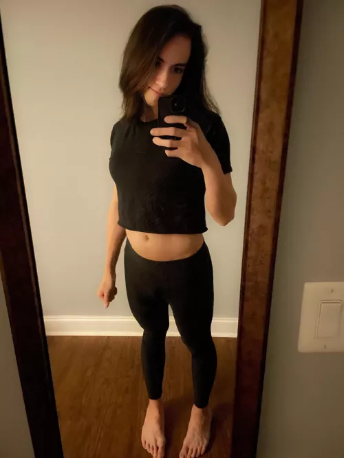 I love leggings ☺️ by FemmyEmmyy