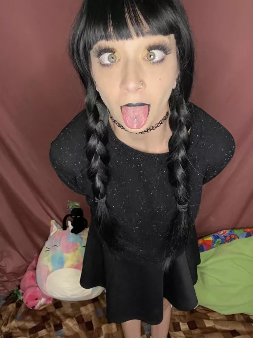 I love making this face 👻 by Pixi3_P3ach3s