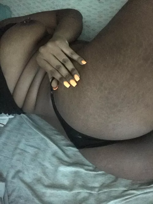 I love my ass in thongs 😍 do you? by Affectionate_weirdoo