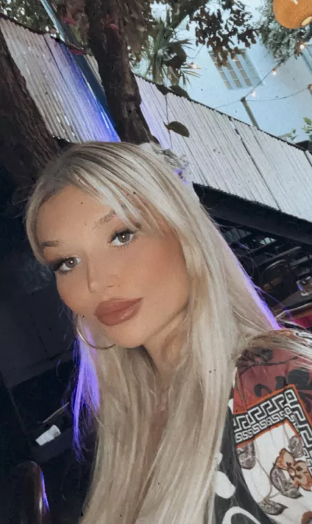 I love my big lips by caitlinrosexo