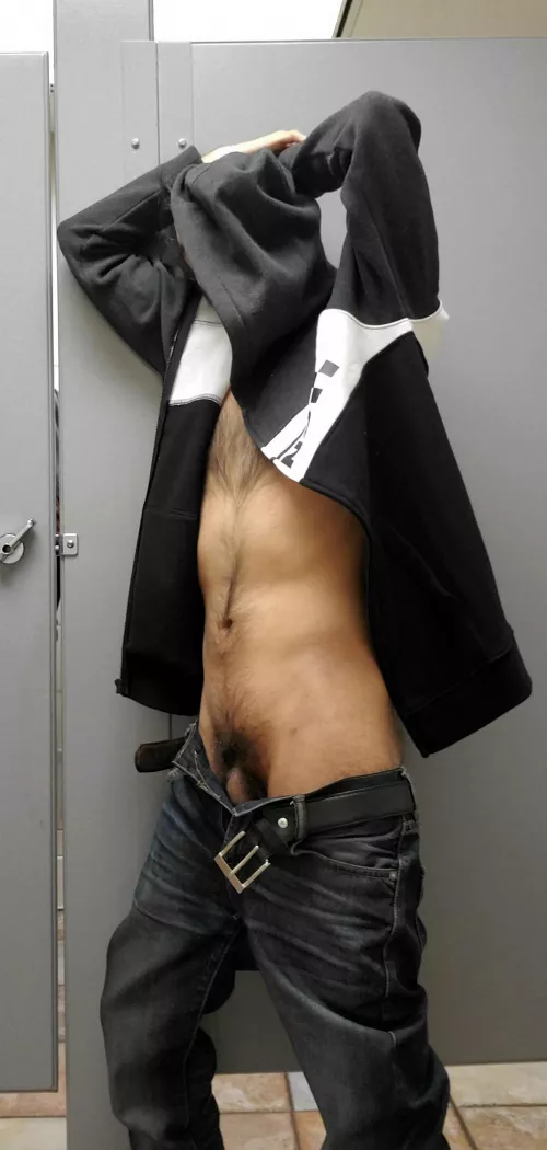 I love my bush ;) by OneShotRicoleto