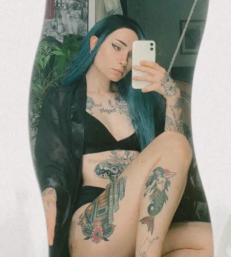 i love my lil mermaid by enamor_me137