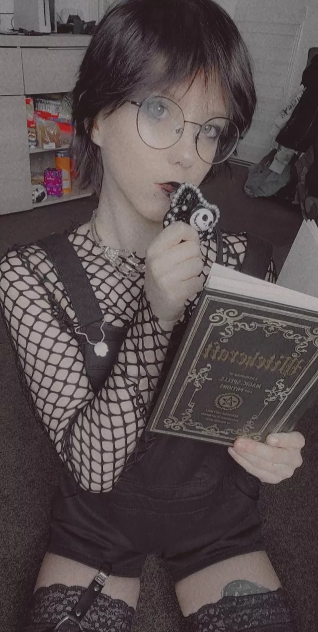 I love my paci 🥺its feeling me small, whatever im doing posted by -Little_