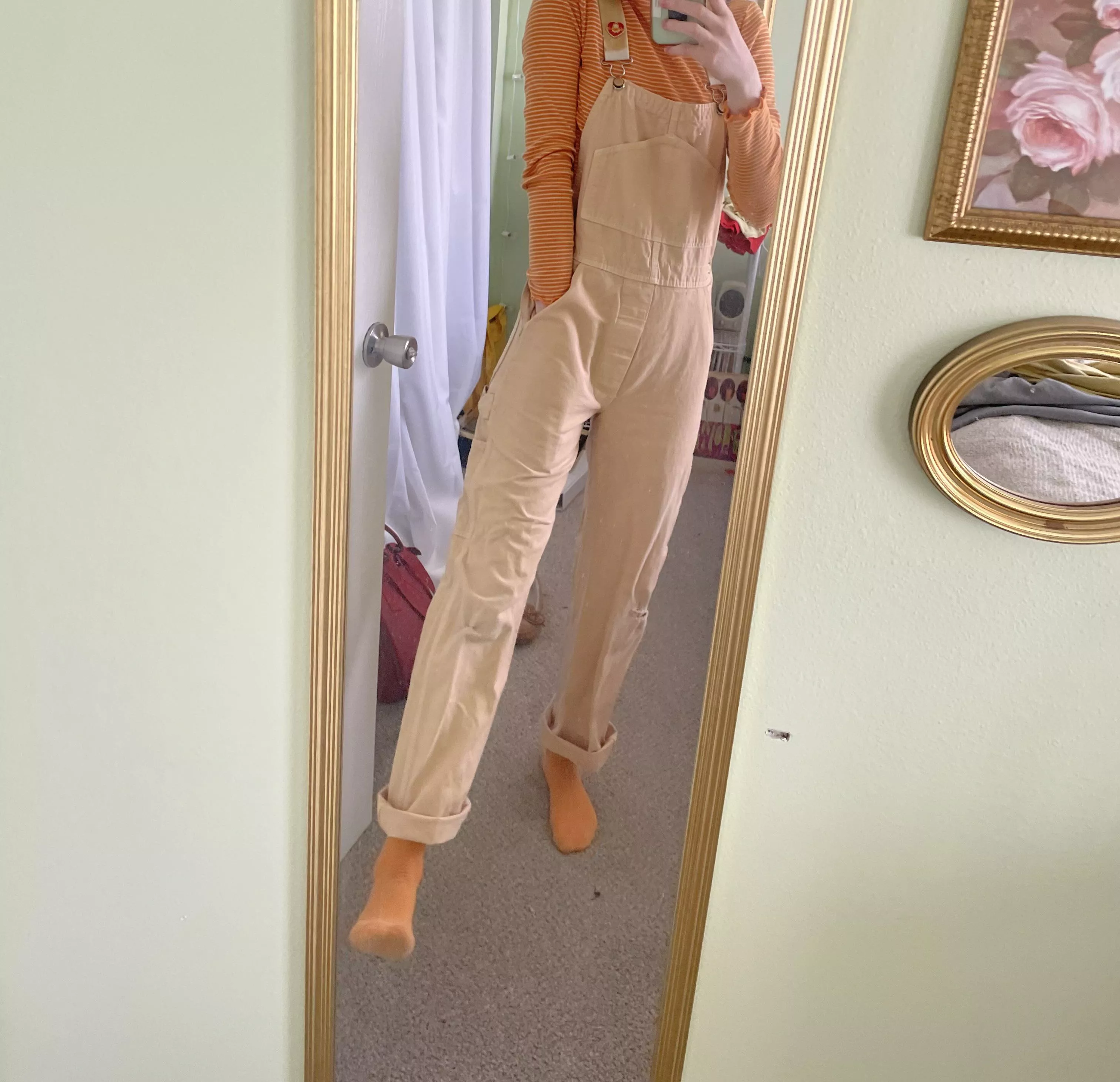 I love my yellow overalls!! I feel like a little ball of sunshine lol🥰 posted by babyrae5