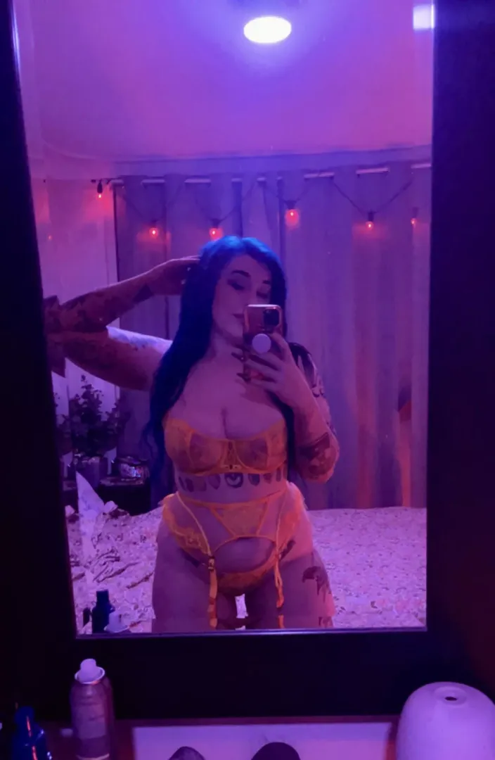 i love orange 🔥 posted by happycatface1