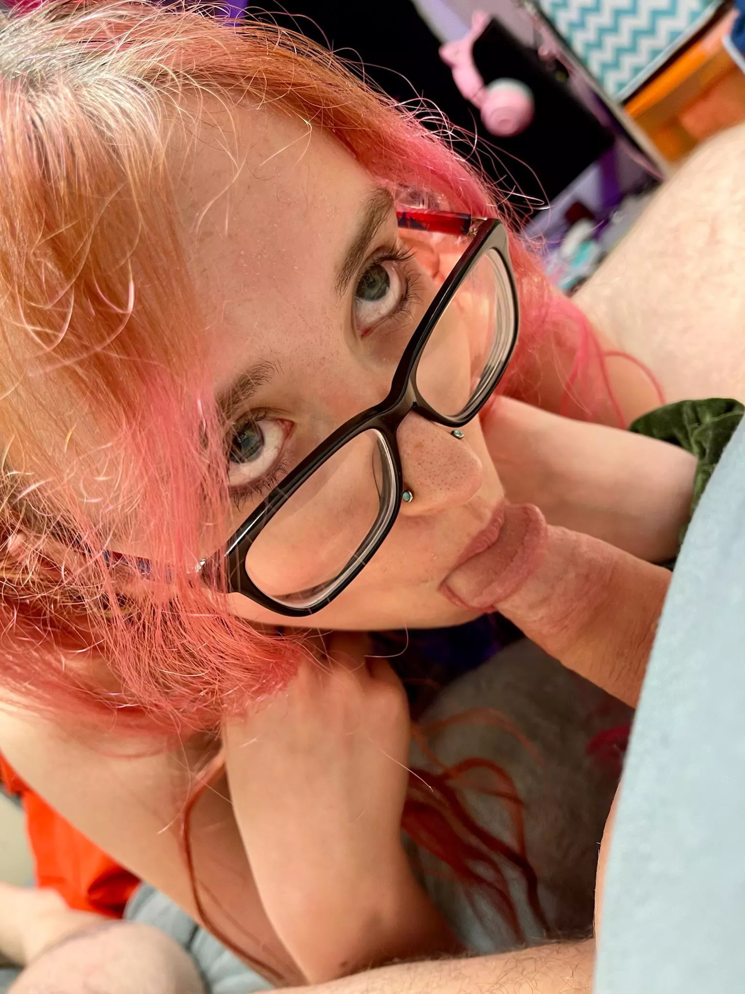 I love pleasing him with my mouth 😉 posted by Sexyk1tt3n