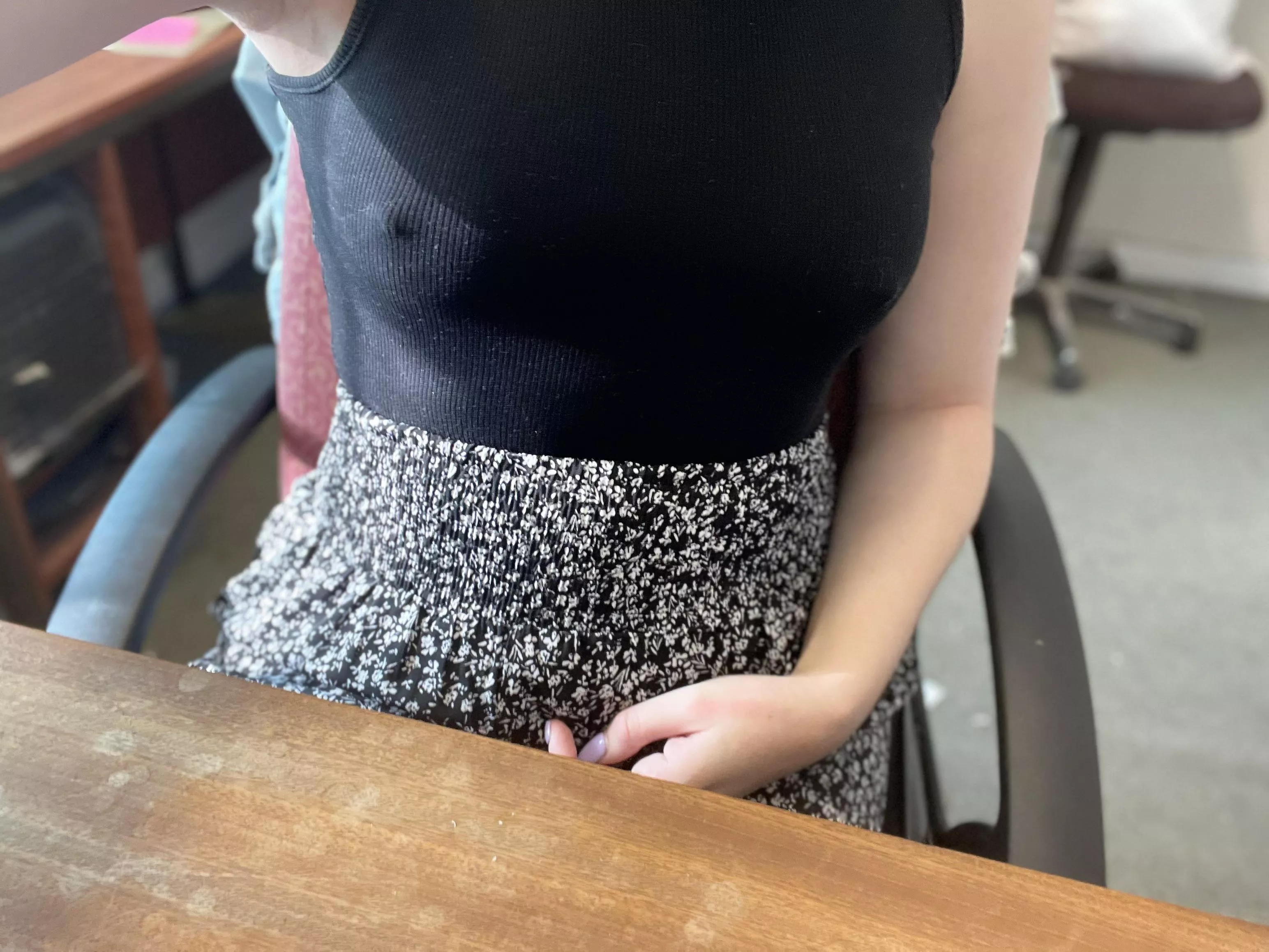 I love pokey nips, don’t you? posted by summerpeachxox