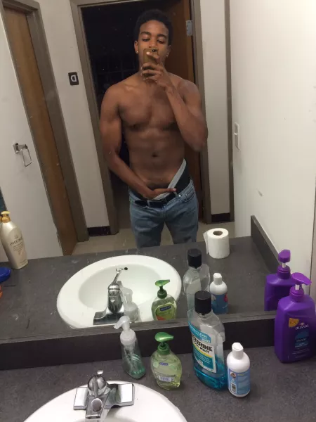 I love posting here ;) [ PMs Welcome] by crazywilliams20