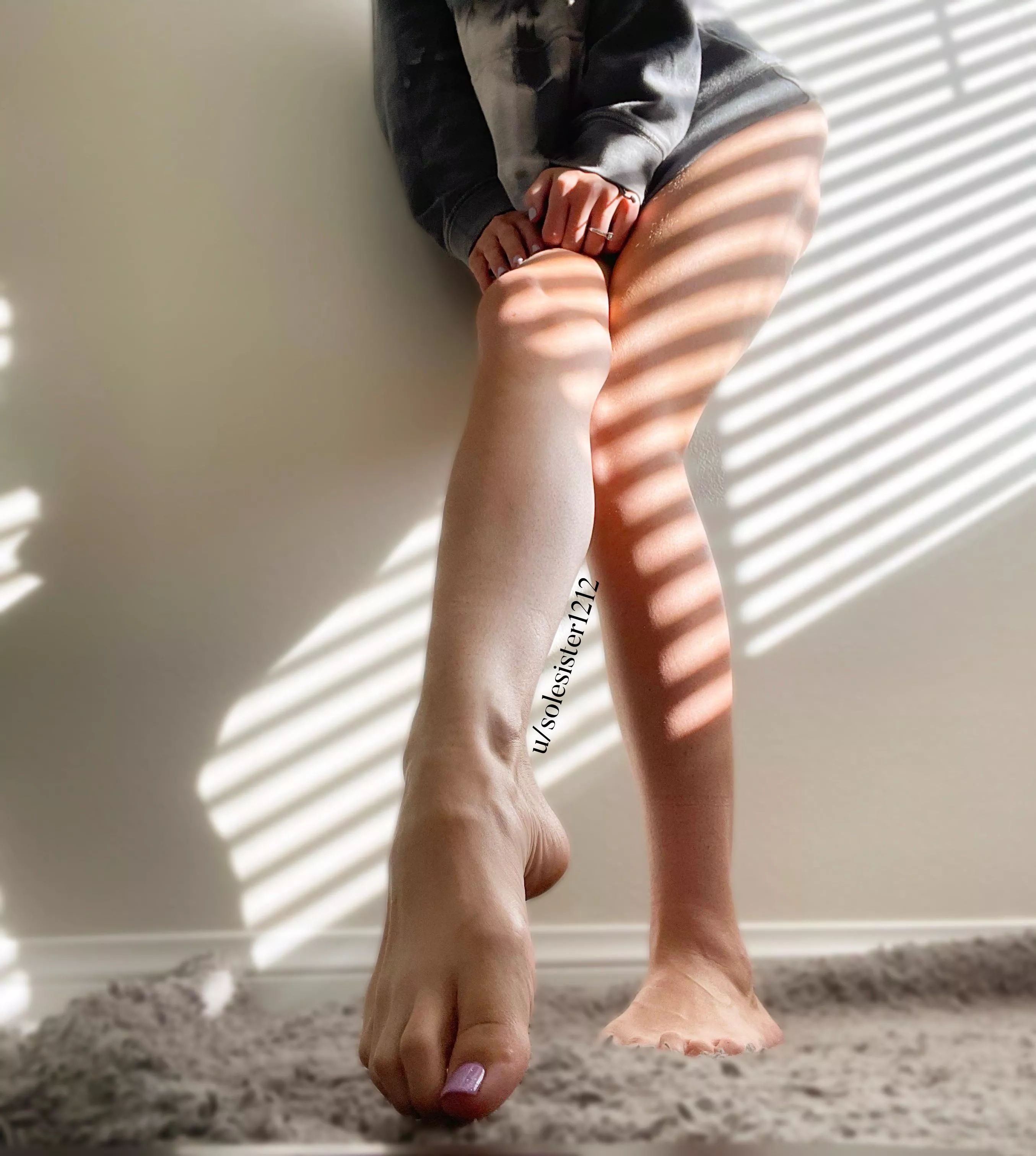 I love praise 😊 Tell me, What do you like about this cute picture? posted by SoleSister1212