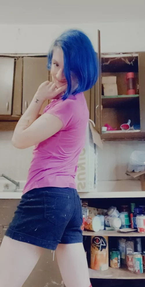 I love shorts by Zachatonumus