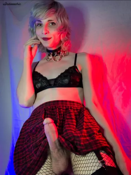 I love small skirts tbh✨❤️😍 by IndieeeChic