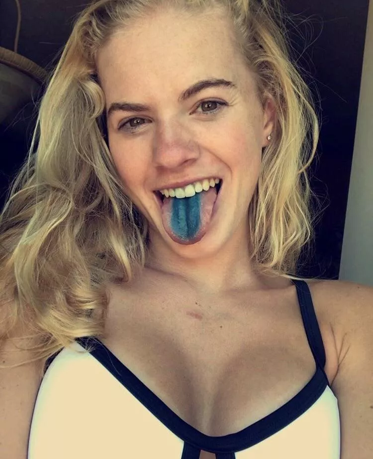 I love summer 🥰 posted by tribtrib11