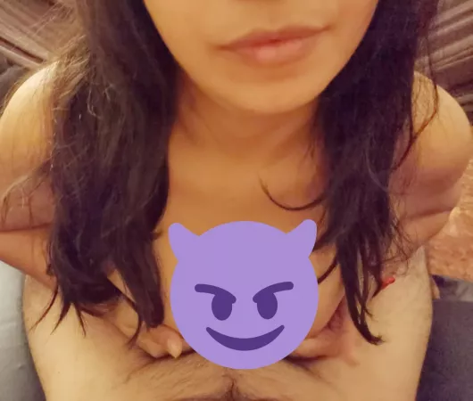 I love that smile. She's beatifull dont you? by Business_Eagle_4967