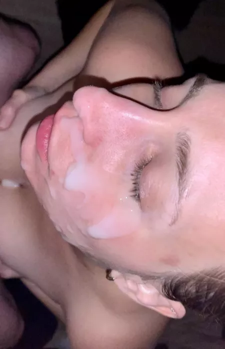 I love the feeling of his warm cum on my face and body. by Thebrianna24