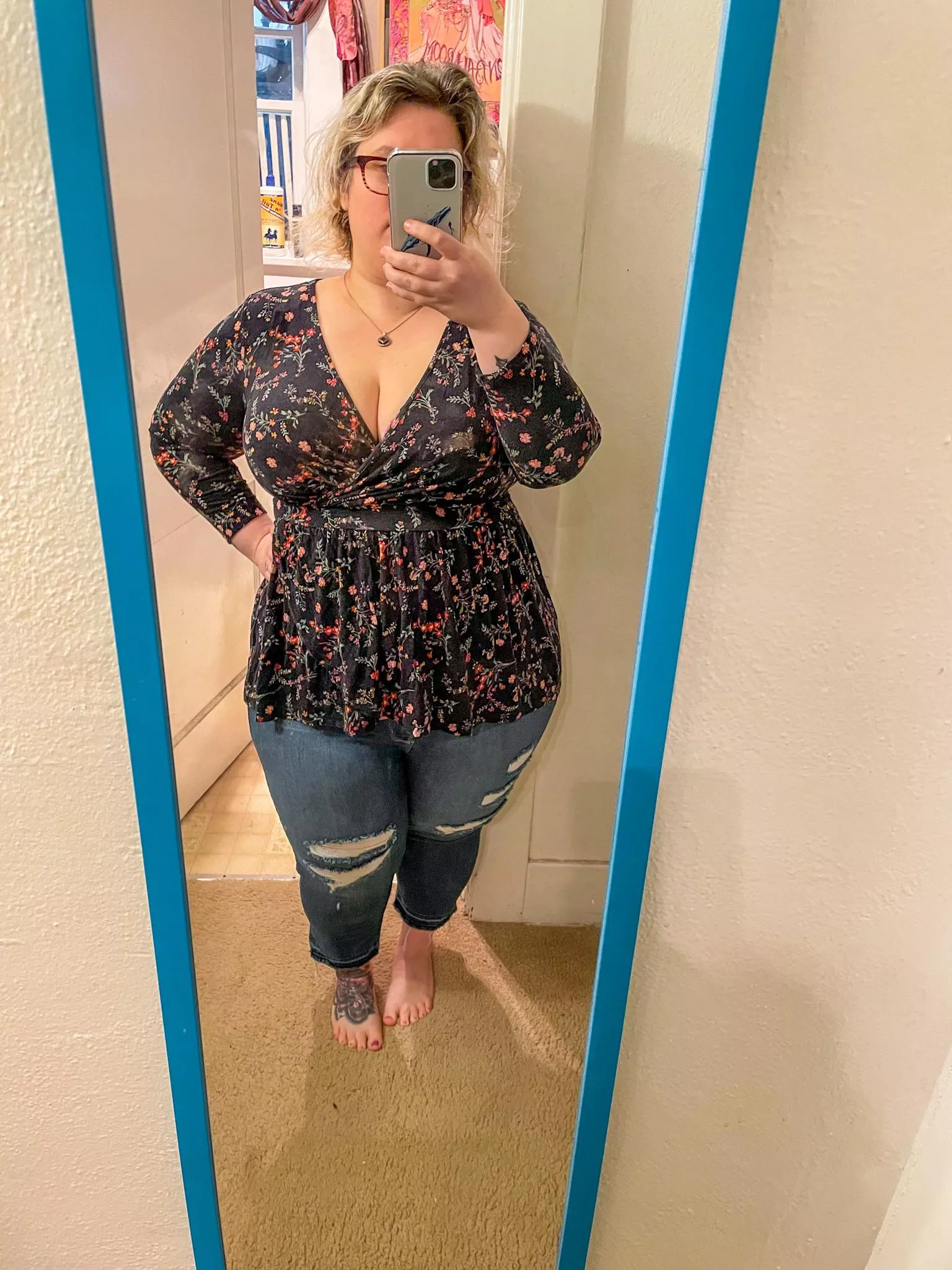 I love the way these jeans fit! ♥️ posted by LwaxanaT